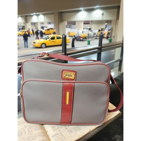 Holiday Other - Vintage Holiday Travel Bag Gray & Red Faux Leather Adjustable Strap
